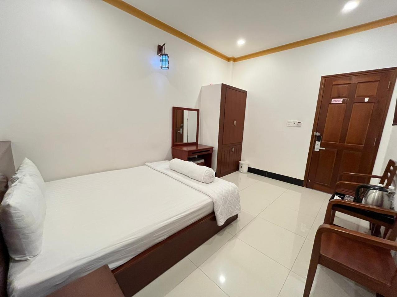 Khách sạn Vân Nhi Bac Lieu Exterior foto